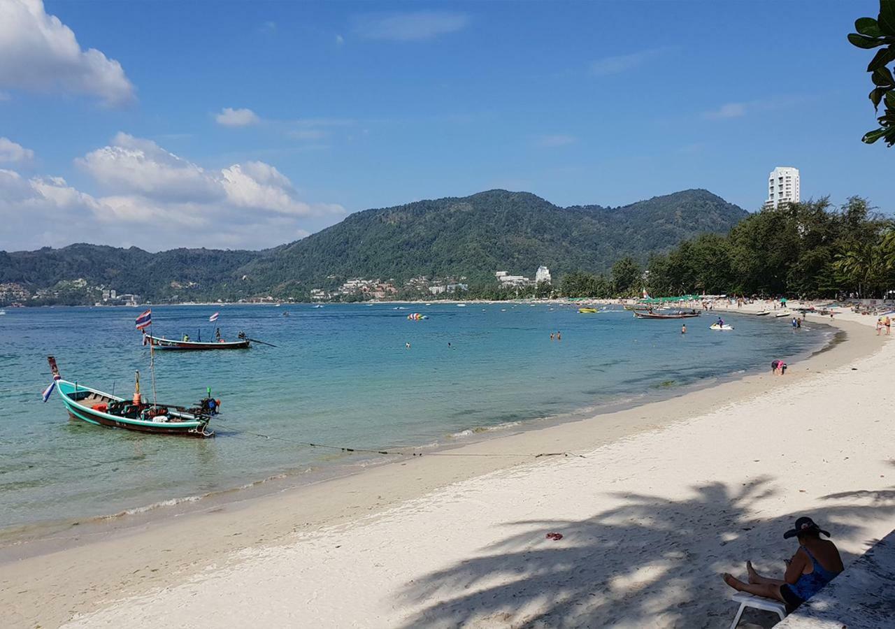 Patong Karlssons Hotel Exteriör bild