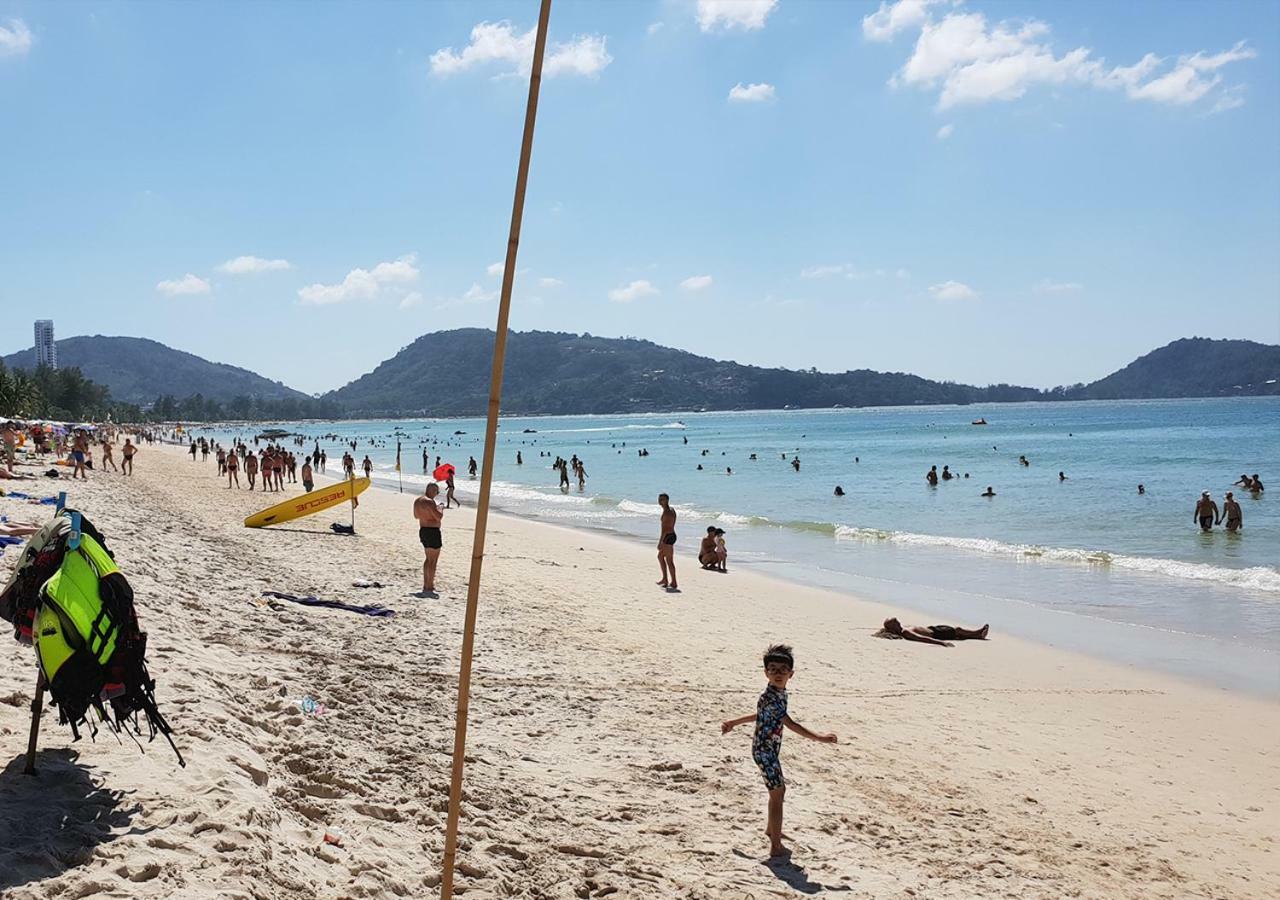 Patong Karlssons Hotel Exteriör bild